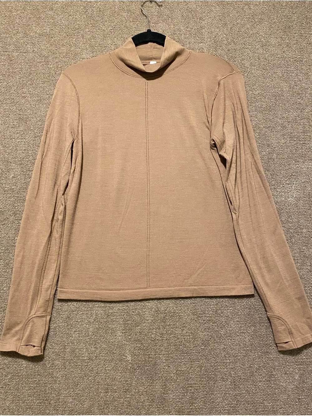 Athleta Seamless Wool Blend Turtleneck Top Camel Tan L Thumbholes